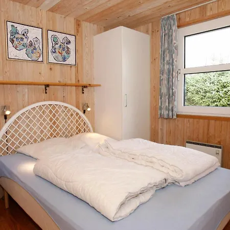 Four-bedroom In Hadsund 26 Norre Hurup