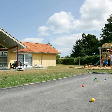 Holiday home Four-bedroom In Hadsund 26 Norre Hurup